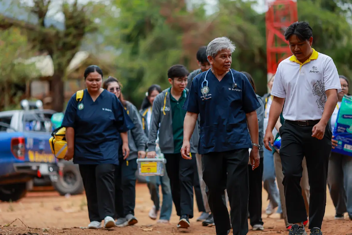 สิงห์อาสา ผนึก 5 มหาวิทยาลัยแพทย์ ออกหน่วยแพทย์เคลื่อนที่ คัดกรองโรคมะเร็งปอด-เต้านม