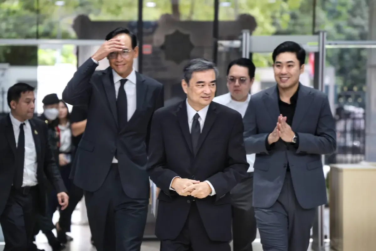 'มหาอุทกภัย' ซัดคะแนนนิยม '54ตั๋วผู้แทน'ภาคใต้  กลาง'กระแสน้ำ'