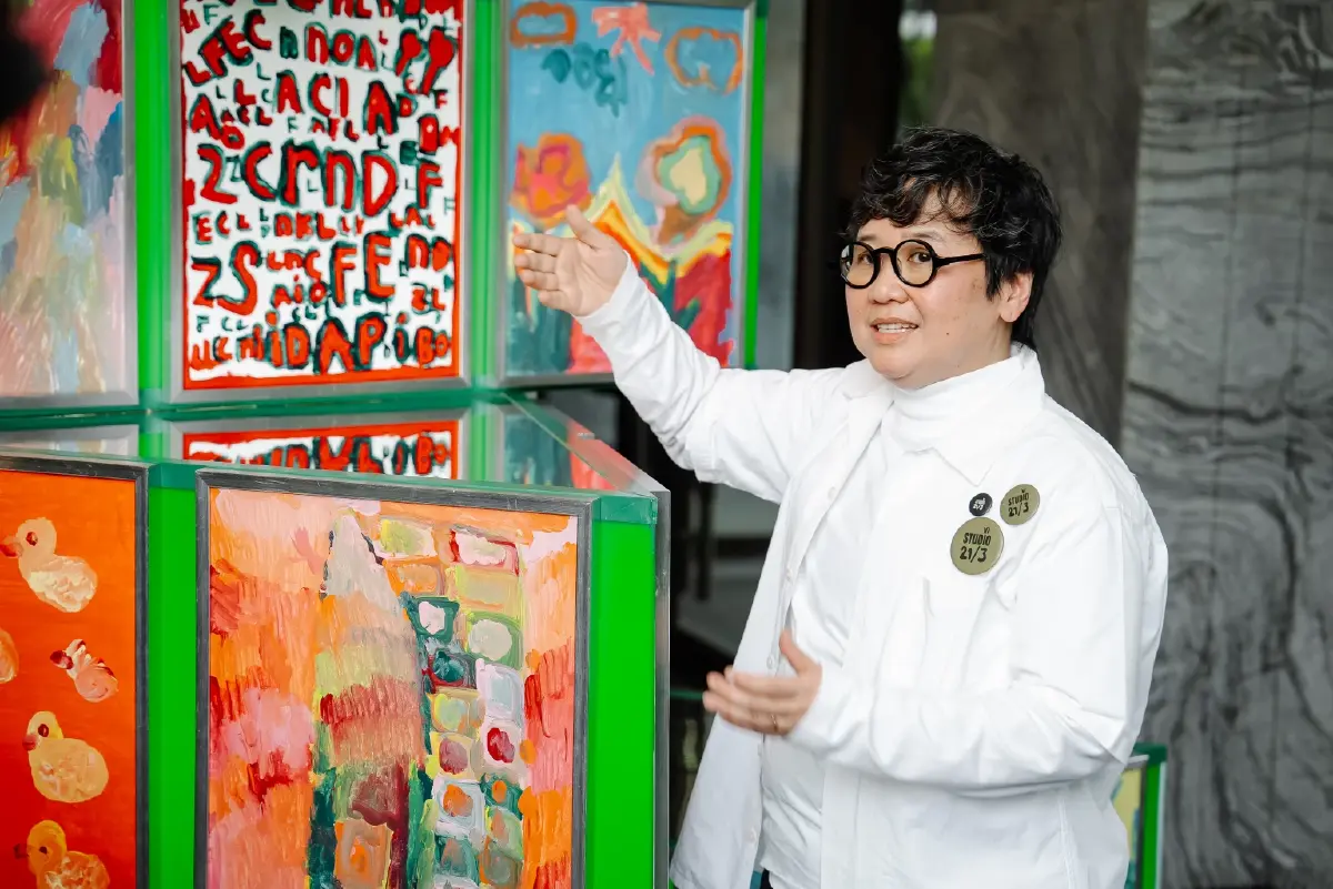 เผยโฉมต้นคริสต์มาส จากปลายพู่กัน 50 ศิลปินดาวน์ซินโดรม