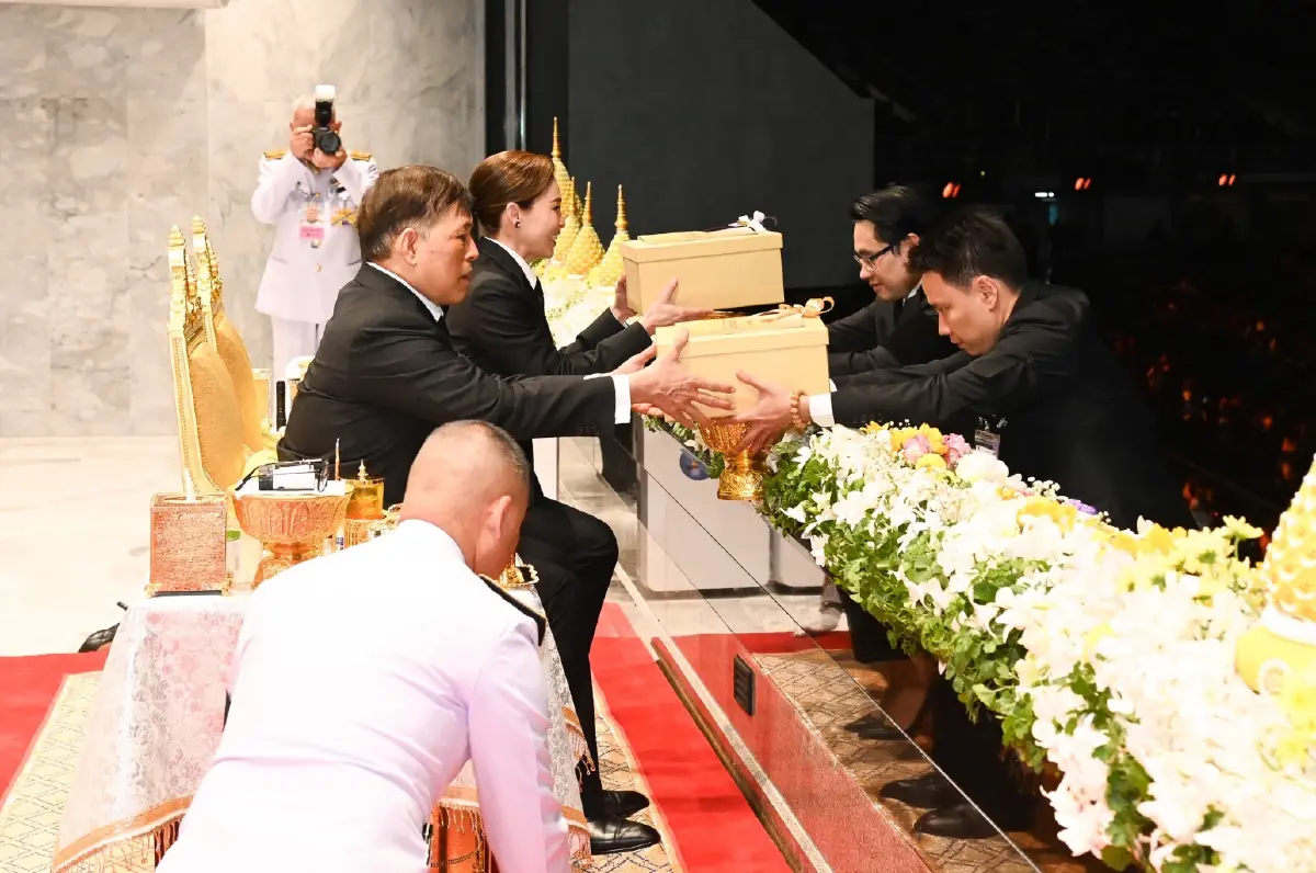 ในหลวง-พระราชินี เสด็จฯ ทรงเปิดการแข่งขันกีฬาซีเกมส์ ครั้งที่ 33