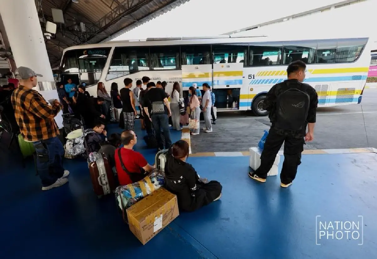 หมอชิต 2 คึกคัก แห่เดินทางกลับภูมิลำเนาฉลองปีใหม่ 2569 คาดวันนี้แตะ 1.8 แสนคน