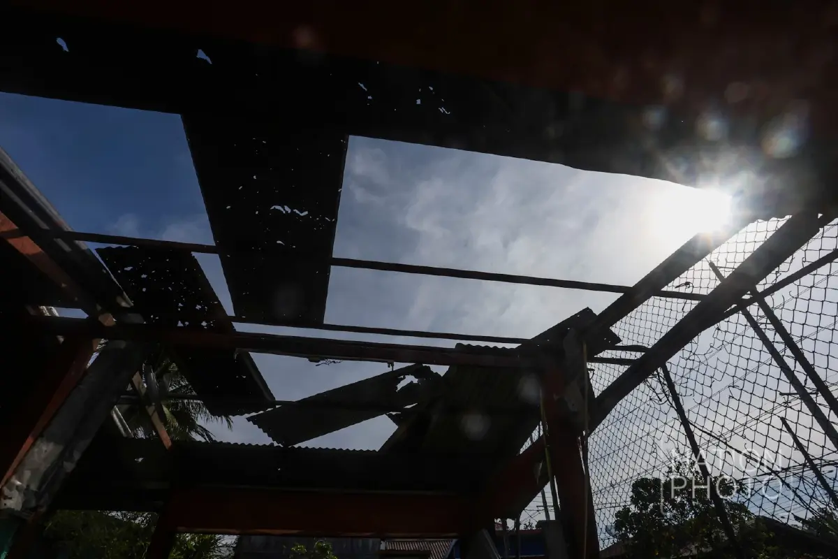 เปิดภาพความเสียหาย กัมพูชายิง BM-21 ใส่พื้นที่พลเรือน อ.กันทรลักษ์ จ.ศรีสะเกษ