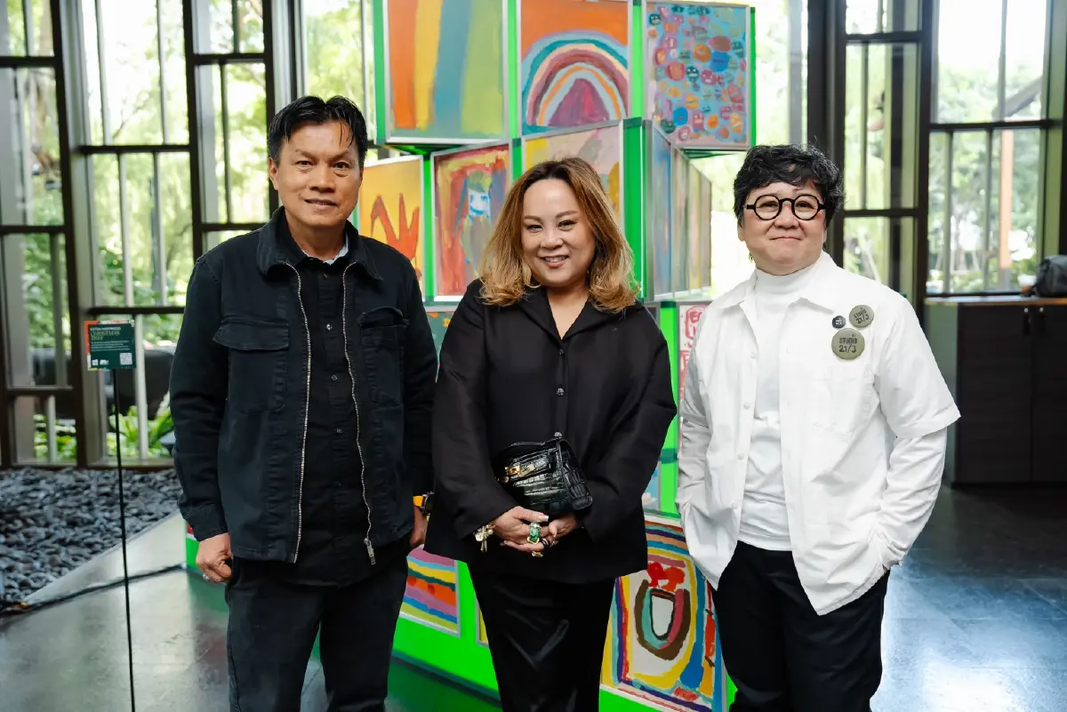 เผยโฉมต้นคริสต์มาส จากปลายพู่กัน 50 ศิลปินดาวน์ซินโดรม