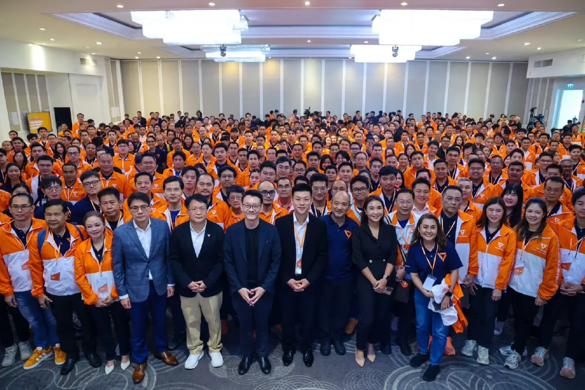 ปชน.เปิด 4 ว่าที่รองนายกฯรัฐบาลหน้า ปลุกผู้สมัคร สส.สู้เลือกตั้ง