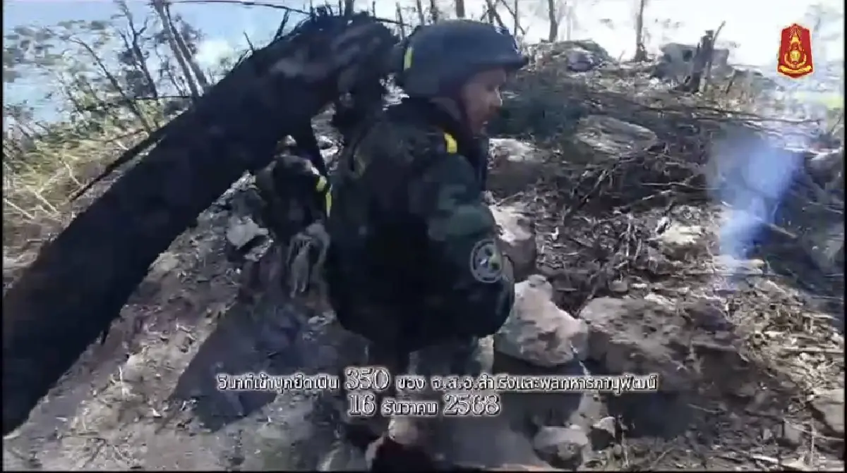 2 ชีวิตแลกอธิปไตย  ทภ.2 สดุดีวีรกรรม'จ่าเริง-พลทหารวุ้นเส้น' บุกยึดเนิน350