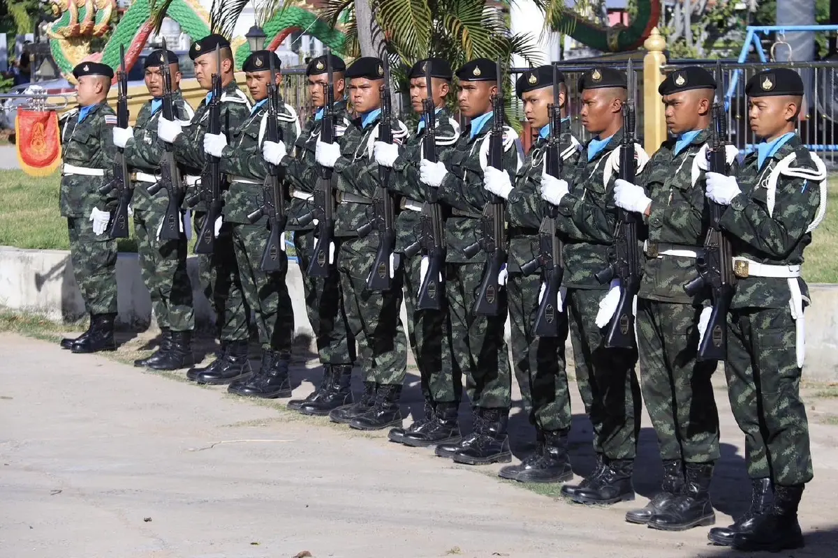 สมเกียรติทหารกล้า จัดพิธีรับศพ เสียชีวิตปกป้องอธิปไตยชายแดนไทย-กัมพูชา