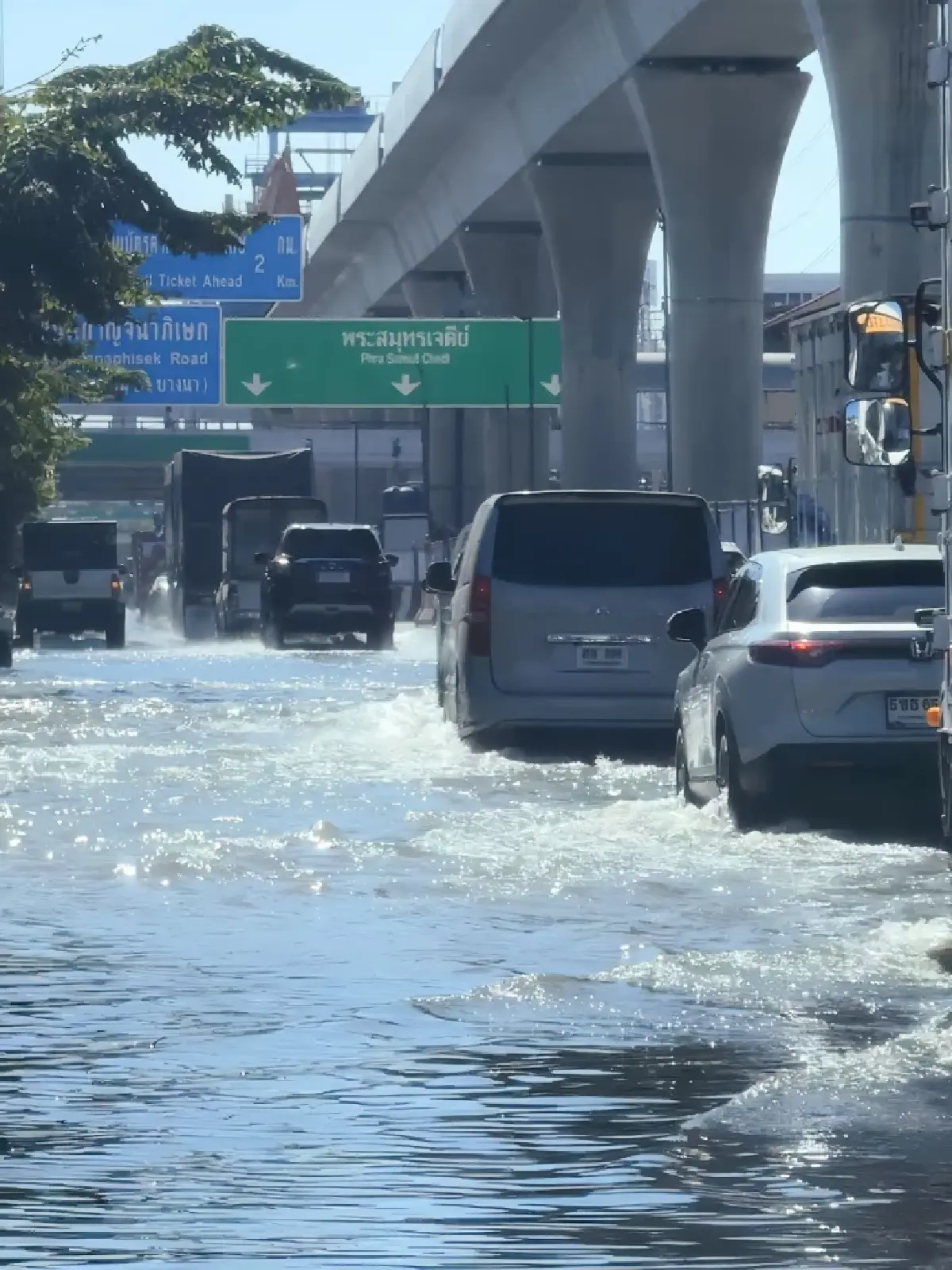 'ไพลิน' ชงแก้น้ำทะเลหนุนท่วม จ.สมุทรปราการ - แนะรัฐทำระบบแจ้งเตือน