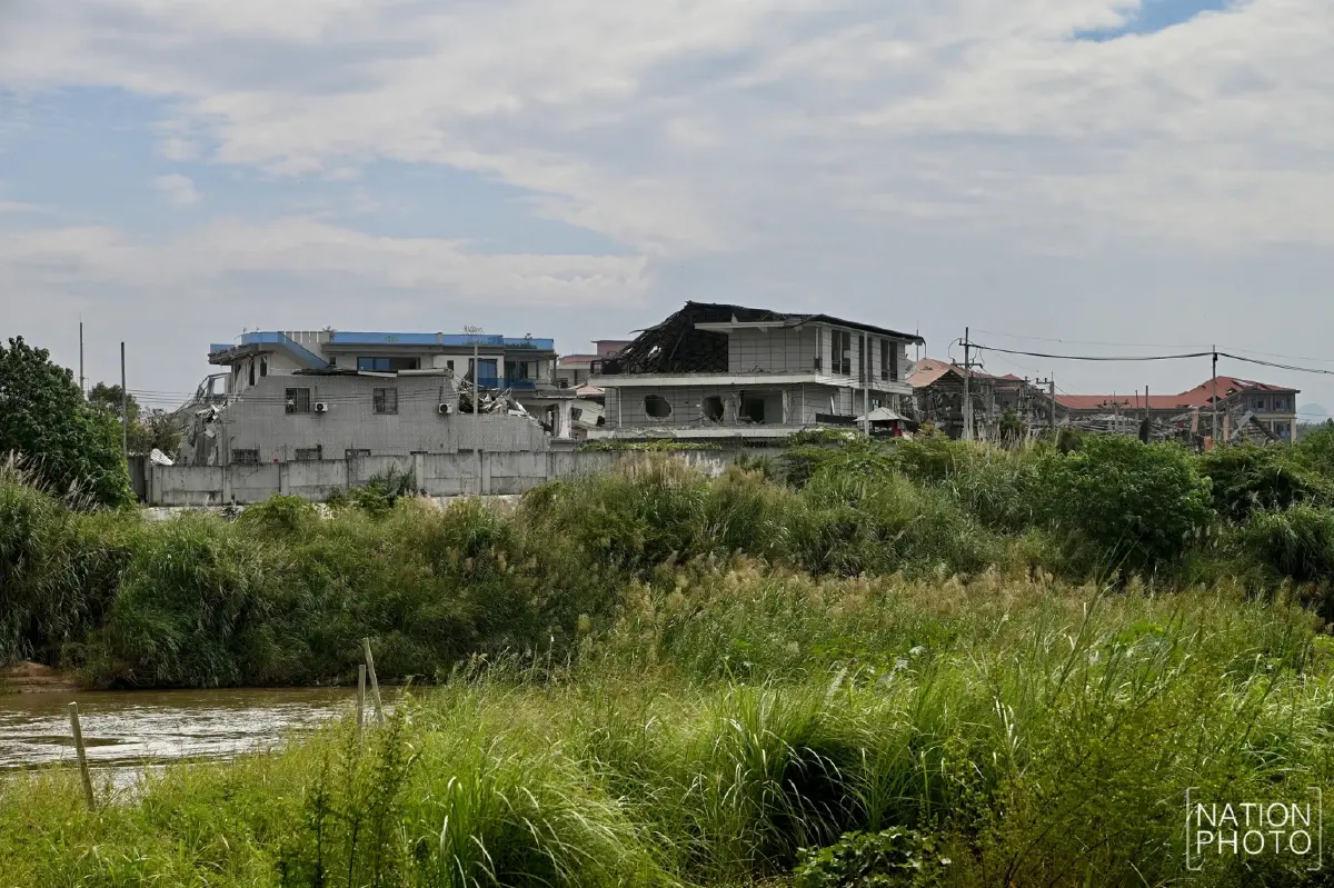 โดนแล้ว เปิดภาพซาก 'เคเคปาร์ค' ฐานทัพแก๊งคอลเซ็นเตอร์ ถูกถล่มยับ