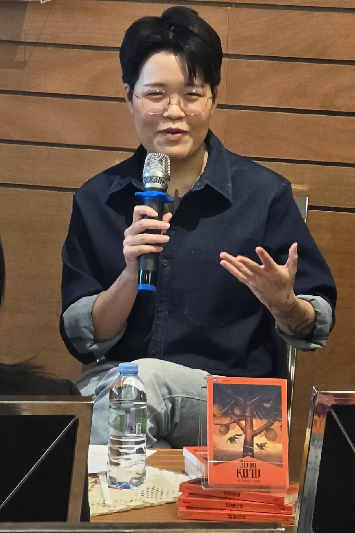 'วิมานหนาม' การต่อยอด ‘ภาพยนตร์’ สู่ ‘นวนิยาย’ ที่ปอกเปลือกความสงสัยได้หมดจด