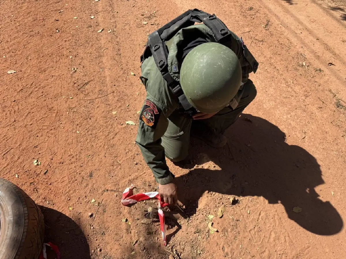 รู้จัก 'ความฝืดในสนามรบ' เนิน 350 กับระเบิด–ทุ่นระเบิด ภัยเงียบใต้ผืนดิน