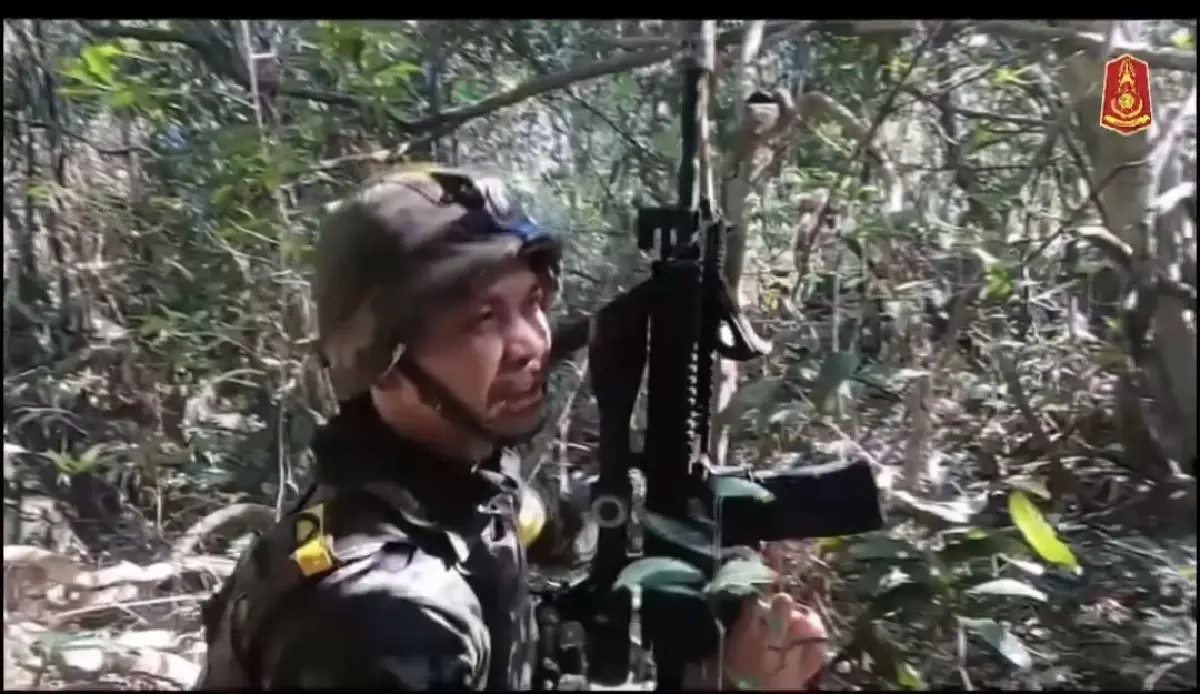 2 ชีวิตแลกอธิปไตย  ทภ.2 สดุดีวีรกรรม'จ่าเริง-พลทหารวุ้นเส้น' บุกยึดเนิน350