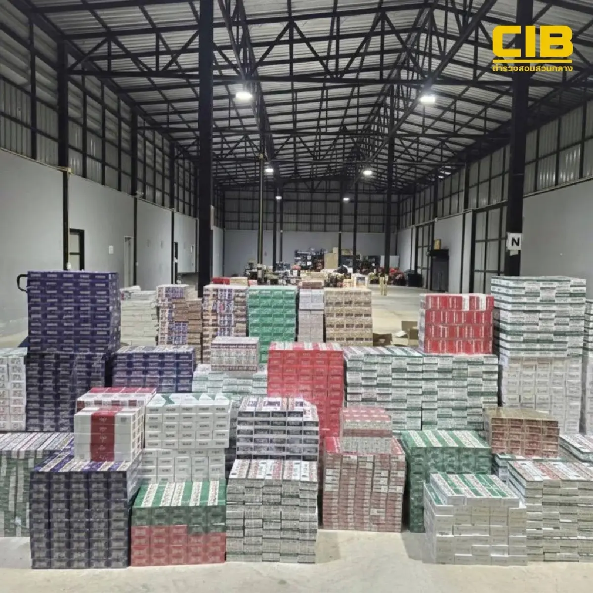 ตรวจยึดบุหรี่เถื่อนที่โกดัง จ.สระแก้ว ค่าปรับมหาศาล 17 ล้าน