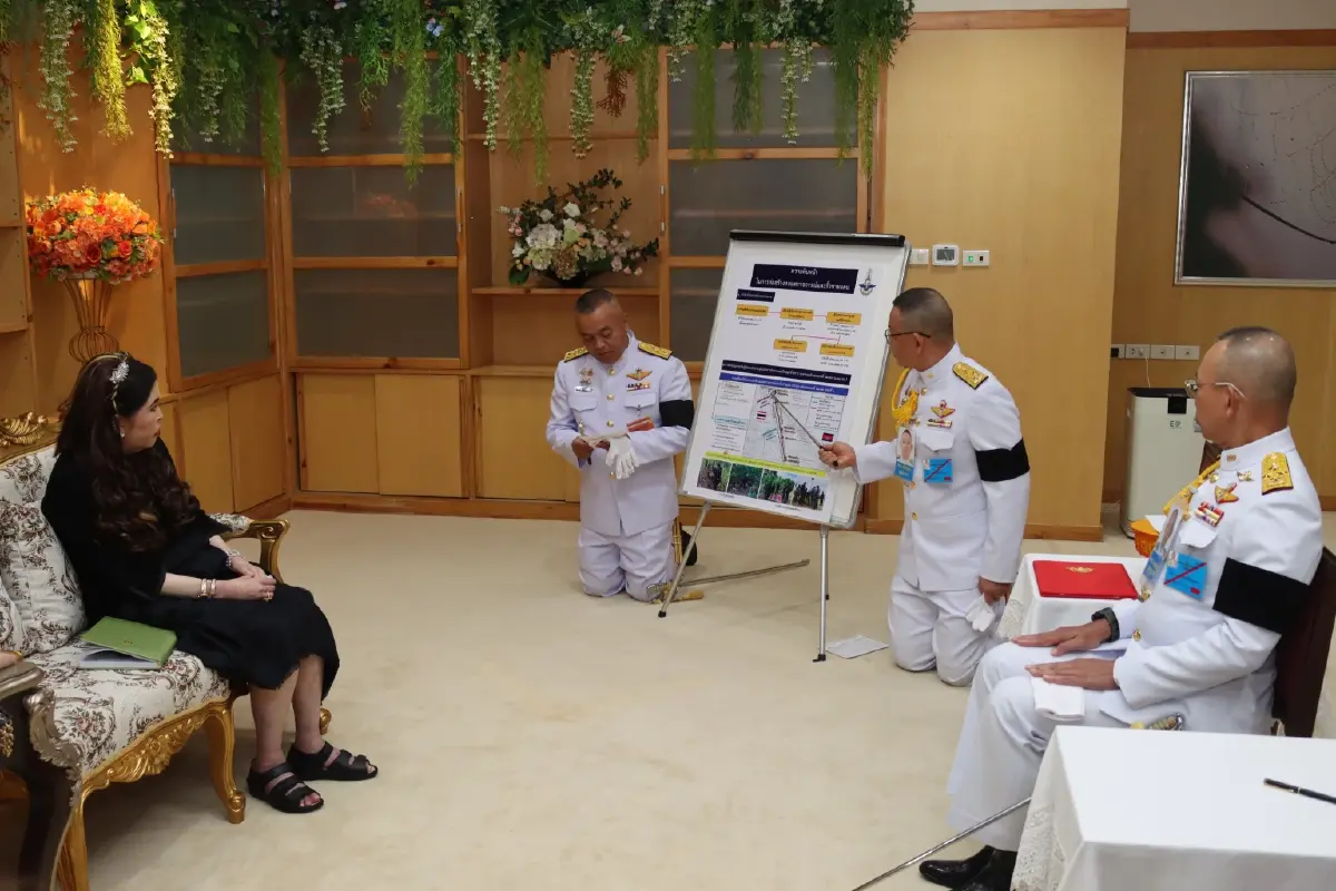 กรมพระศรีสวางควัฒนฯ พระราชทานเงิน 121 ล้าน เร่งสร้างรั้วชายแดน-บังเกอร์