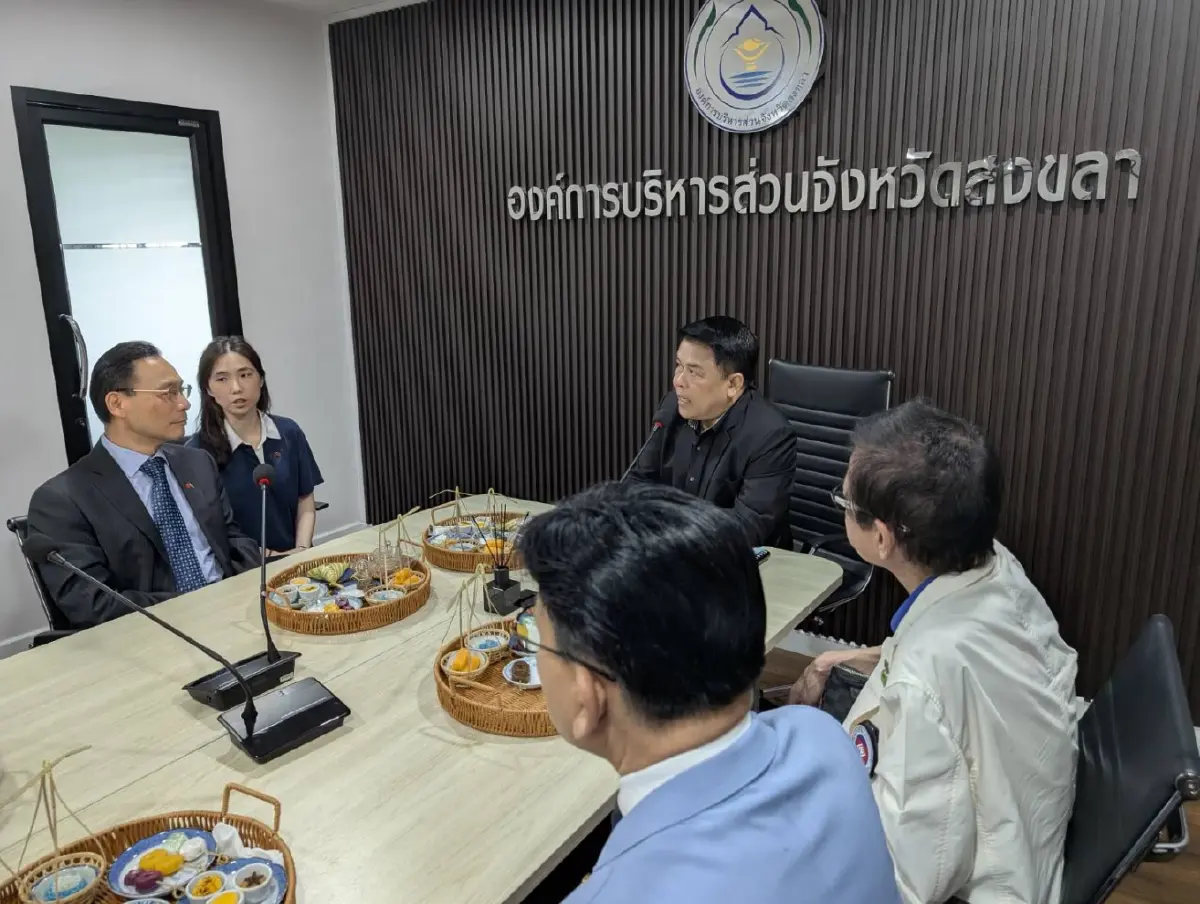 ไต้หวัน-4 สมาคมจีนโพ้นทะเลมอบเงินเยียวยามหาอุทกภัยภาคใต้