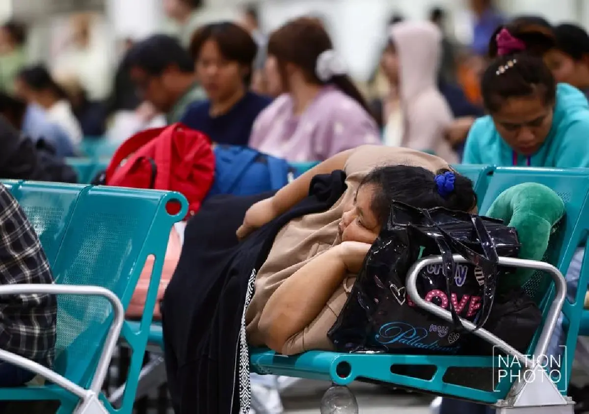 หมอชิต 2 คึกคัก แห่เดินทางกลับภูมิลำเนาฉลองปีใหม่ 2569 คาดวันนี้แตะ 1.8 แสนคน