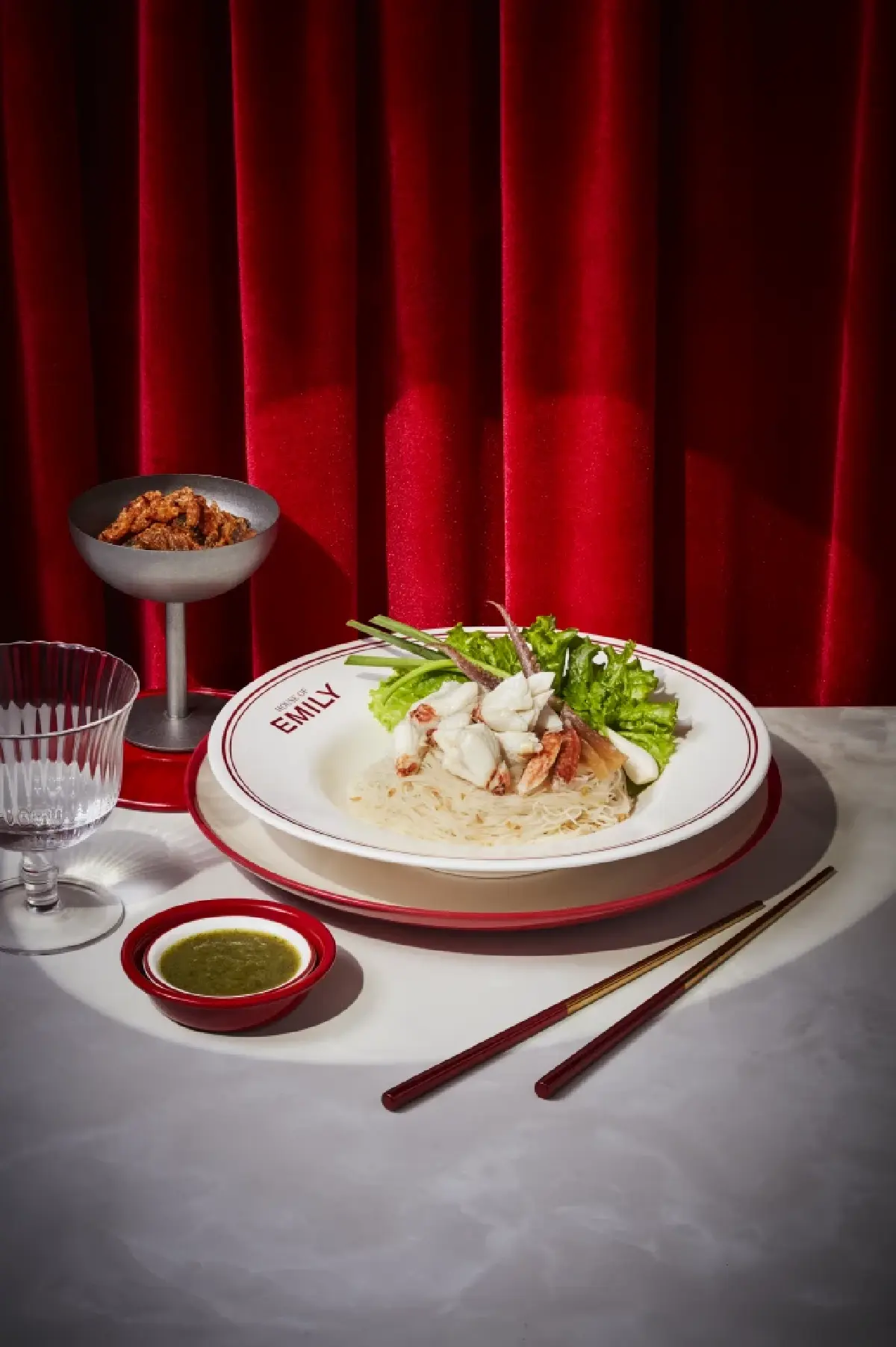 EMILY’S หมี่ไก่ฉีก อีก 2 ปี ขอแตะ ‘พันล้าน’ เตรียมเปิดสาขาสิงคโปร์ ปักหมุดทั่วเอเชีย-ยุโรป