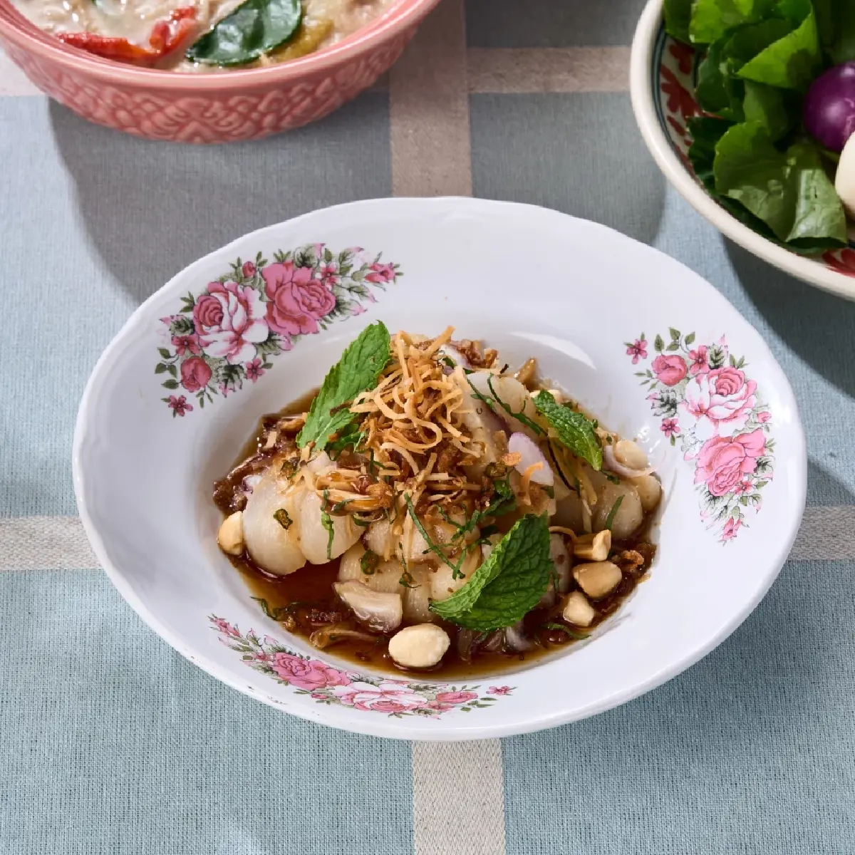 จาก 'ศรีตราด' สู่ 'ห้องของศรี' เชิดชูรสชาติอาหารตะวันออก