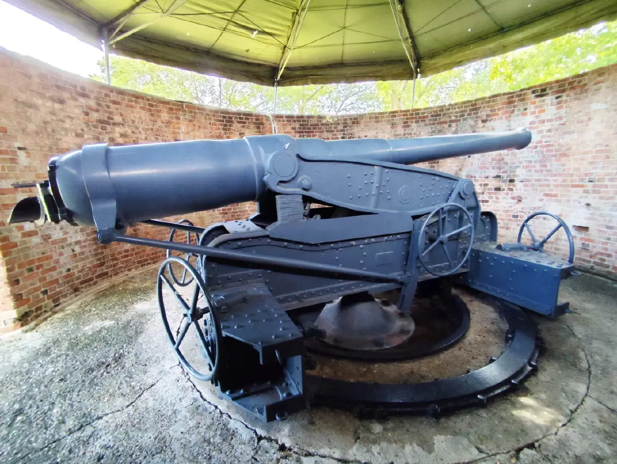 ป้อมปืนปากน้ำ