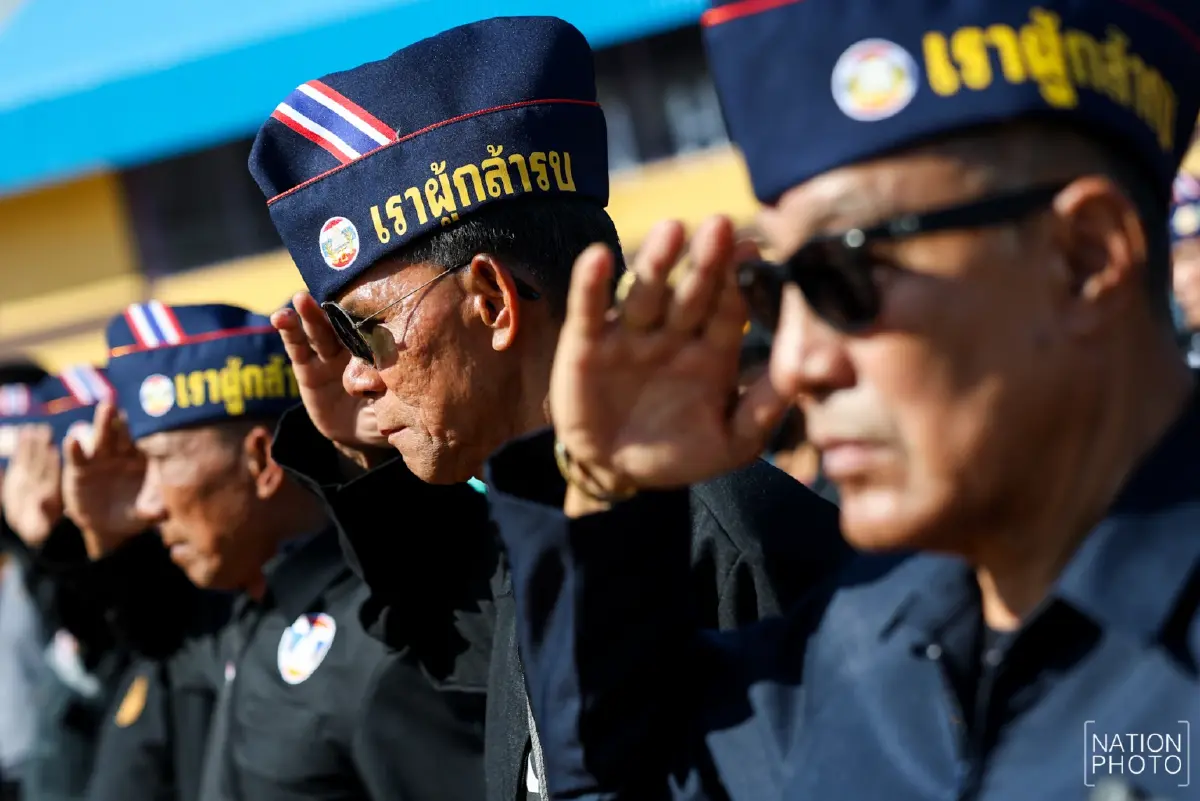 'ทหารผ่านศึก' แสดงพลังให้กำลังใจทหารกล้า-ปชช. ชายแดนไทย-กัมพูชา