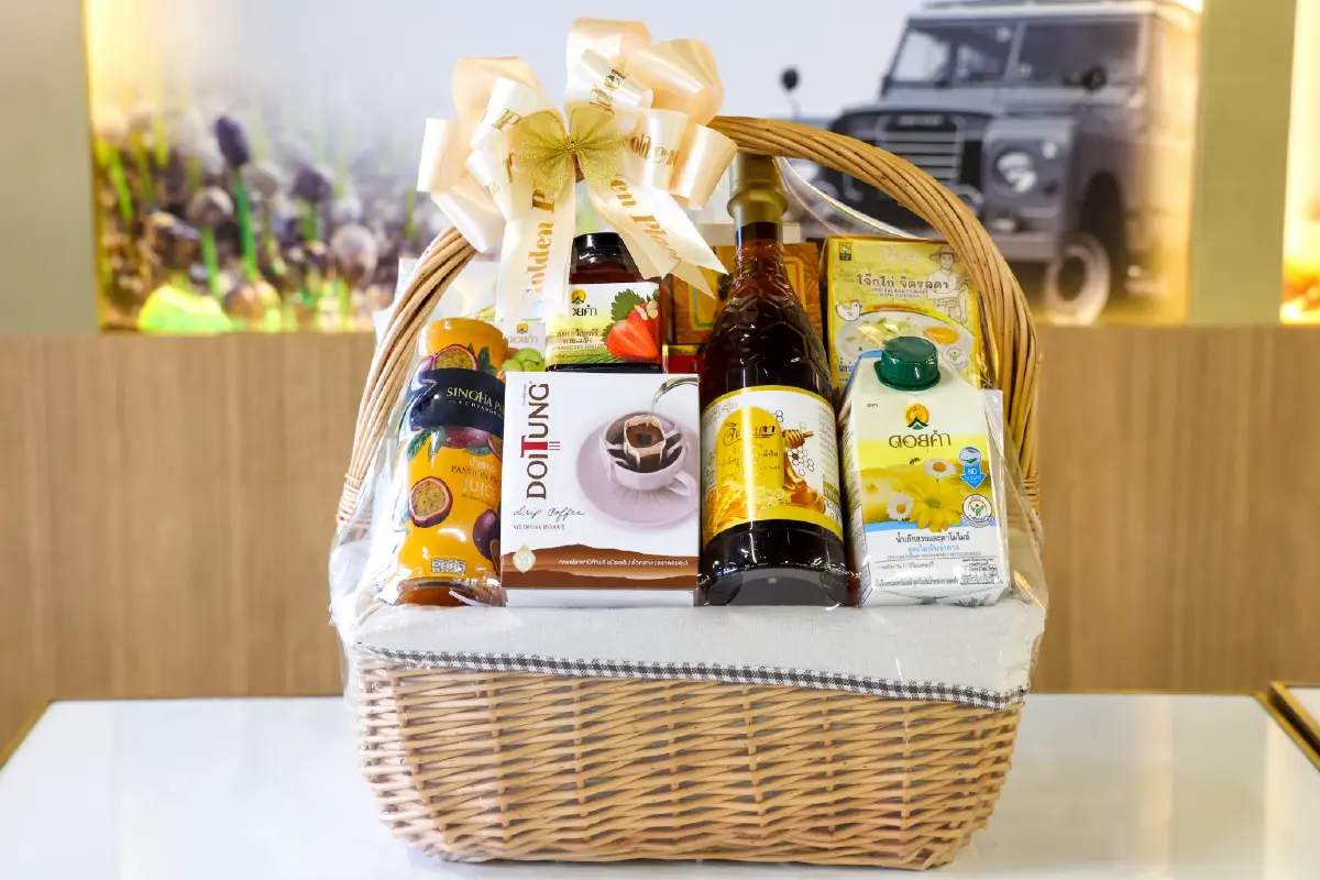 เปิดไอเดีย 9 กระเช้า ก้าวสู่ปี 2569 อย่างมีความหมายจากโกลเด้น เพลซ