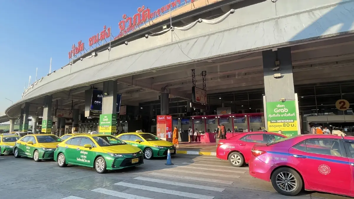 บขส. จัดรถโดยสารรับคนเดินทางปีใหม่ คาดสูงสุด 1.8 แสนคนต่อวัน