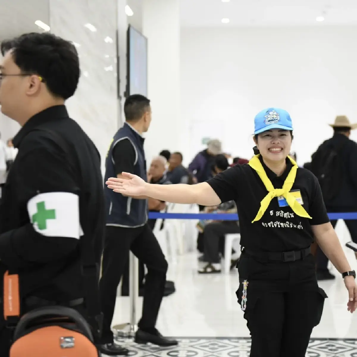 เข้ากราบพระบรมศพ ยอดพุ่ง 2 แสน กทม. เผย 5 ธ.ค. ปิดจุดคัดกรอง 13.00 น.