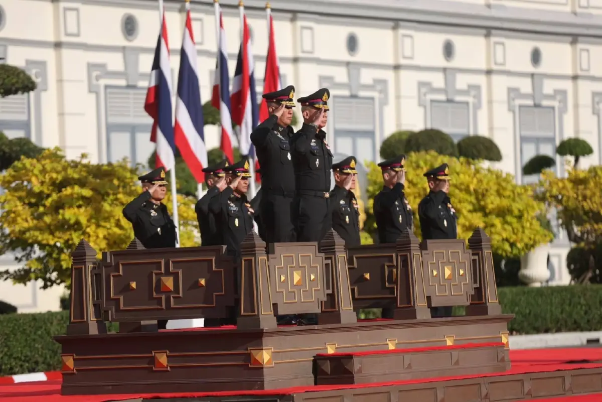 ผบ.ทสส.หัวโต๊ะประชุมร่วม ผบ.เหล่าทัพ ถกสถานการณ์ความมั่นคง