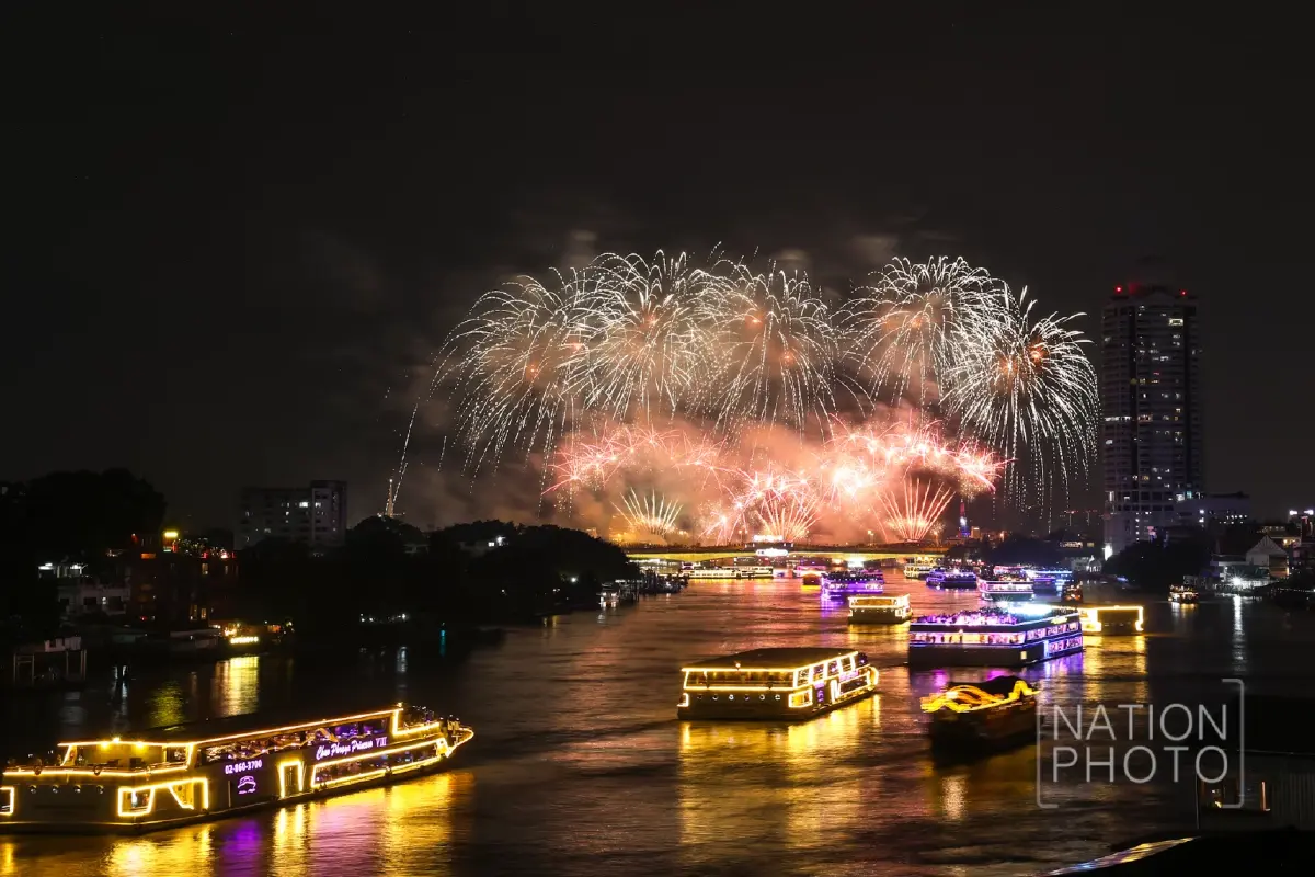 อวดโฉมพลุ 2568 'วิจิตรเจ้าพระยา 2025' แสงแห่งสยาม แม่ของแผ่นดิน