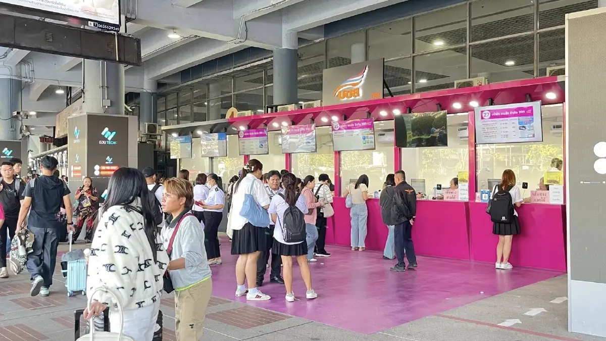 บขส. คึกคัก! เผยปชช.เดินทางกลับบ้านปีใหม่ วันแรกกว่า 1.3 แสนคน - ไม่มีตกค้าง