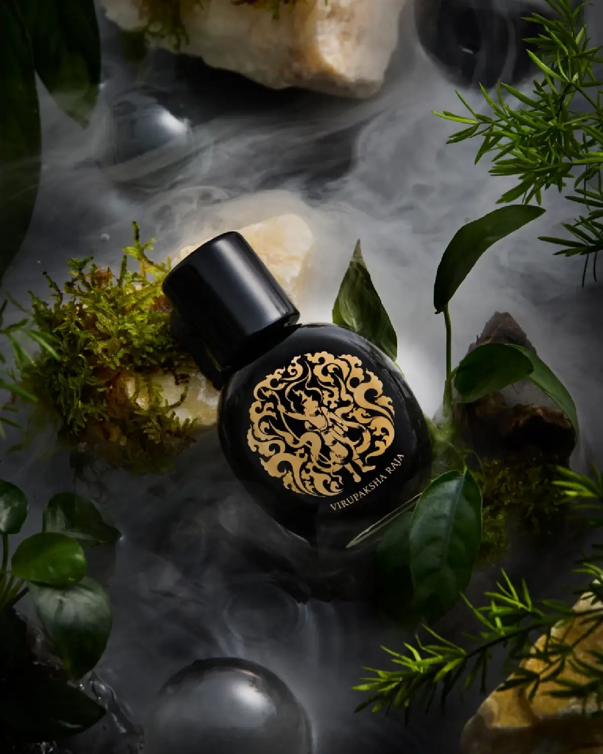 ทายาทรุ่น 4 'น้ำอบปรุงเจ้าคุณ' สู่แบรนด์น้ำหอม 'SIAM1928'