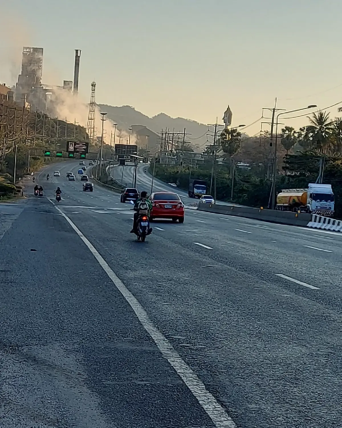 สภาพจราจรล่าสุด ลื่นปรื๊ด ถนนพหลโยธิน - มิตรภาพ - M6 รถน้อยไม่ติด