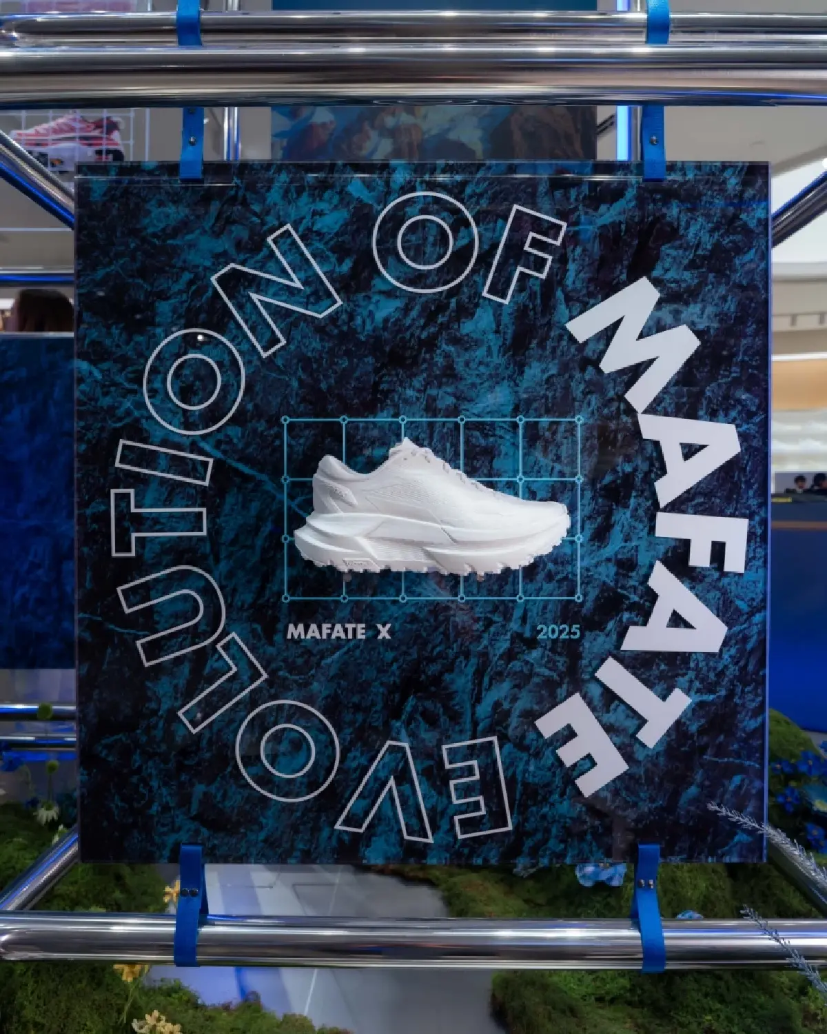 ทางโต HOKA รองเท้านอกสายตา สู่ Mainstream และก้าวใหม่ Lifestyle Hub