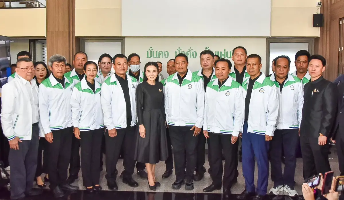 จุดกระแสไม่เอา ‘กล้าธรรม’ - 'ประชาธิปัตย์' หวังพลิกขั้วการเมือง?