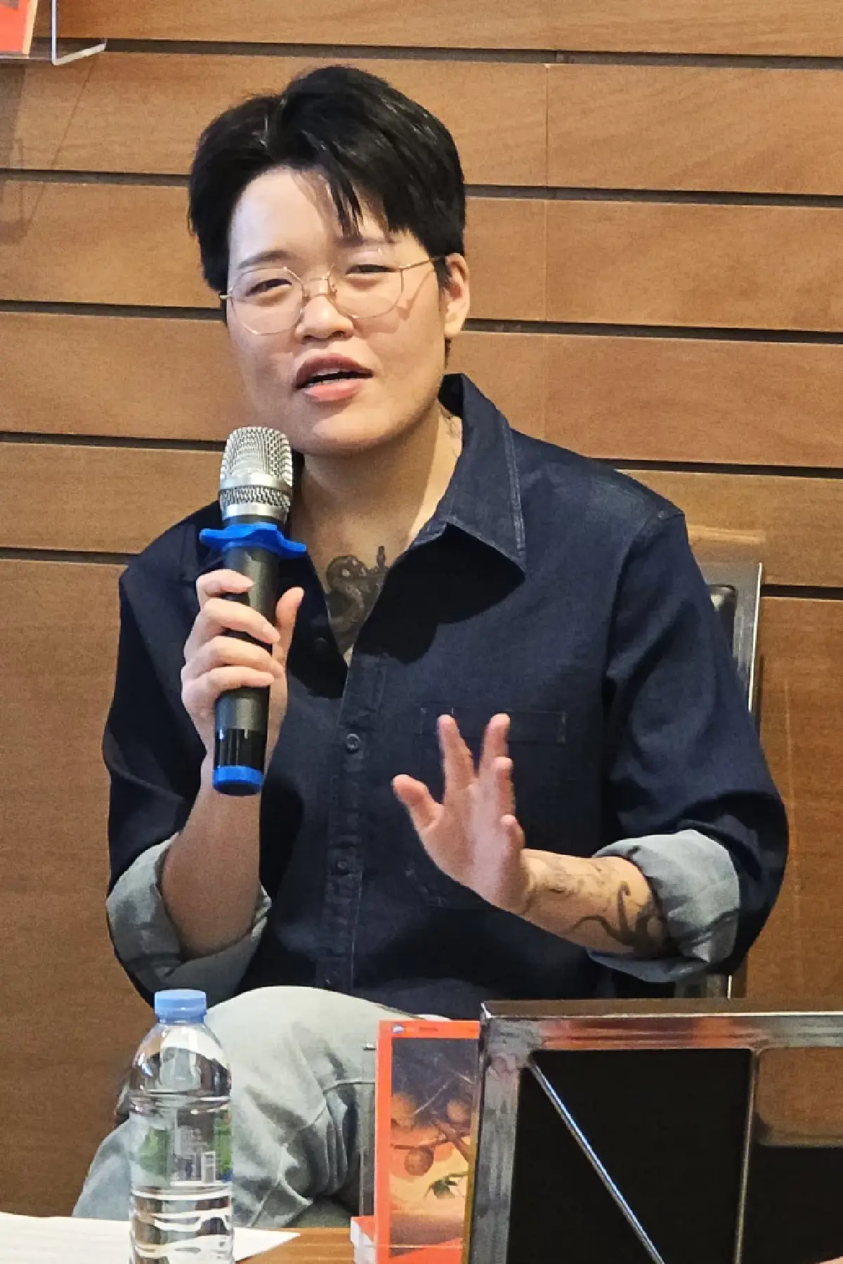 'วิมานหนาม' การต่อยอด ‘ภาพยนตร์’ สู่ ‘นวนิยาย’ ที่ปอกเปลือกความสงสัยได้หมดจด