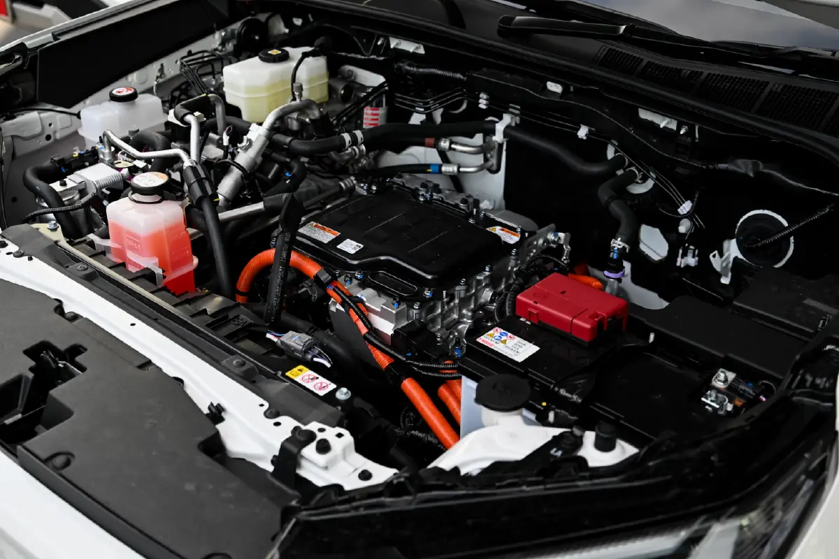 โตโยต้า ไฮลักซ์ ทราโว่-อี ทางเรียบนิ่ง ออฟโรดลุยได้ ระยะทาง ?