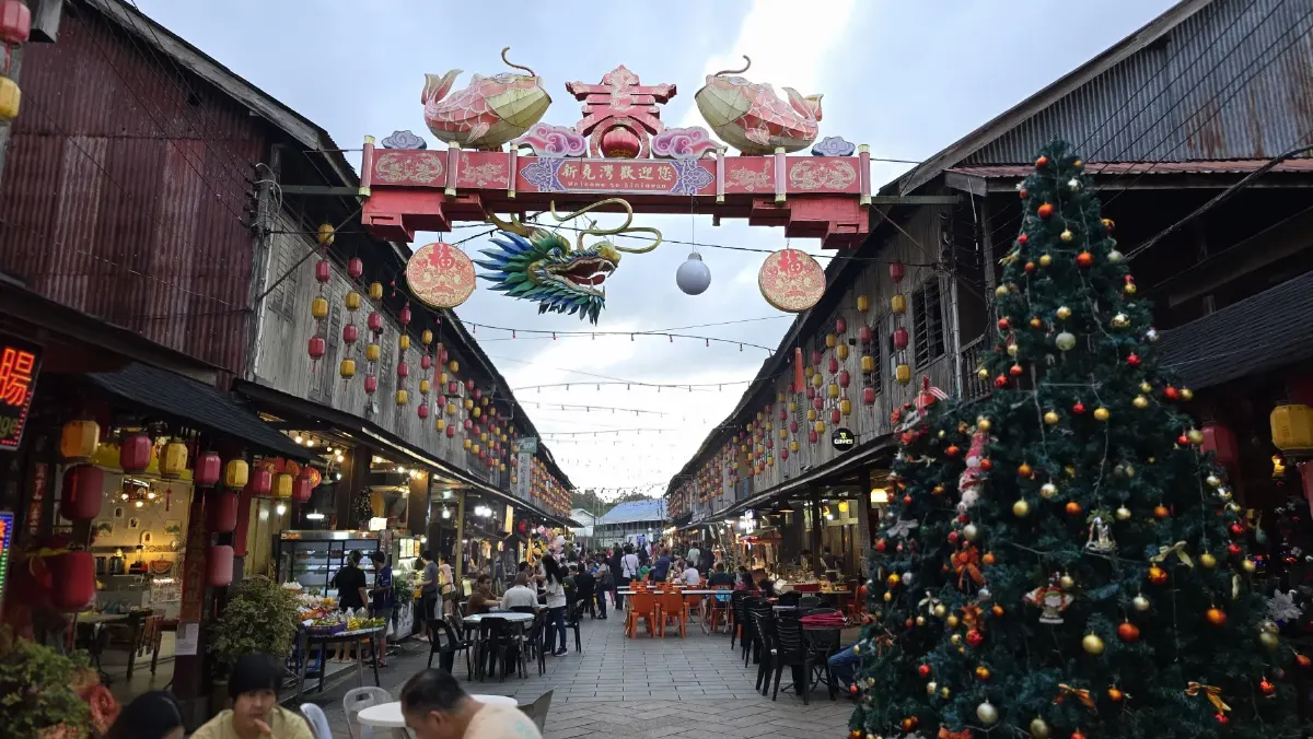 ชวนเที่ยว ‘กูชิง’ เมืองแมว สัมผัสวัฒนธรรมหลากหลายชนเผ่า ที่ ซาราวัก มาเลเซีย