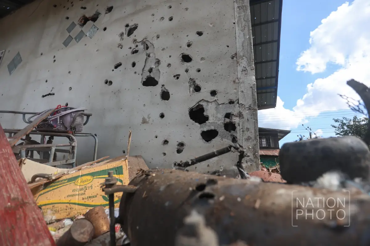 ทรัมป์ โทรคุย ไร้ผล! กัมพูชาสาด BM-21 ถล่มบ้านคนไทย เจ็บอื้อ แขนขาด