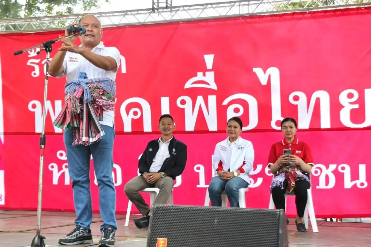 ไฟลุกร้อยเอ็ด ‘แดง’ชน‘น้ำเงิน’  รหัส ‘1-4-6-8’ ศึกช้างชนช้าง