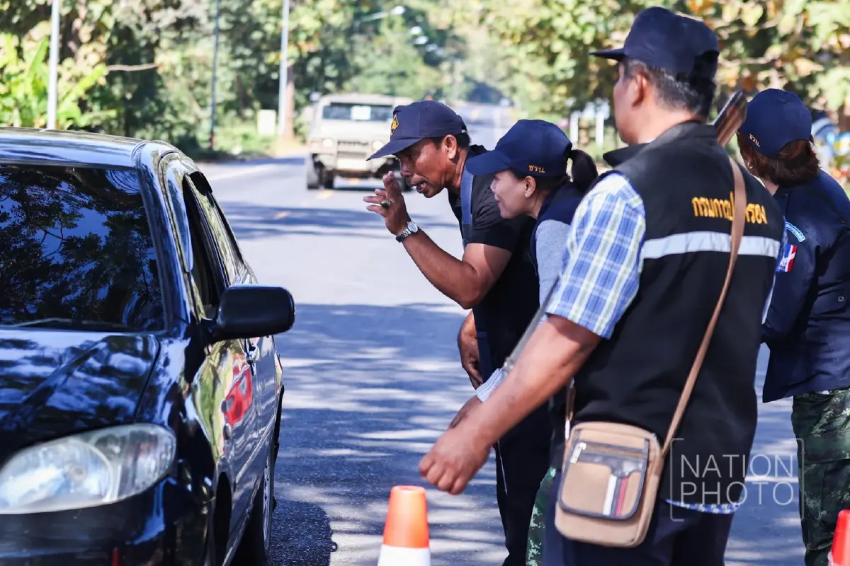 ยังปะทะต่อเนื่อง ตรวจเข้มห้ามปชช.กลับเข้าพื้นที่ชายแดนกันทรลักษ์โดยเด็ดขาด