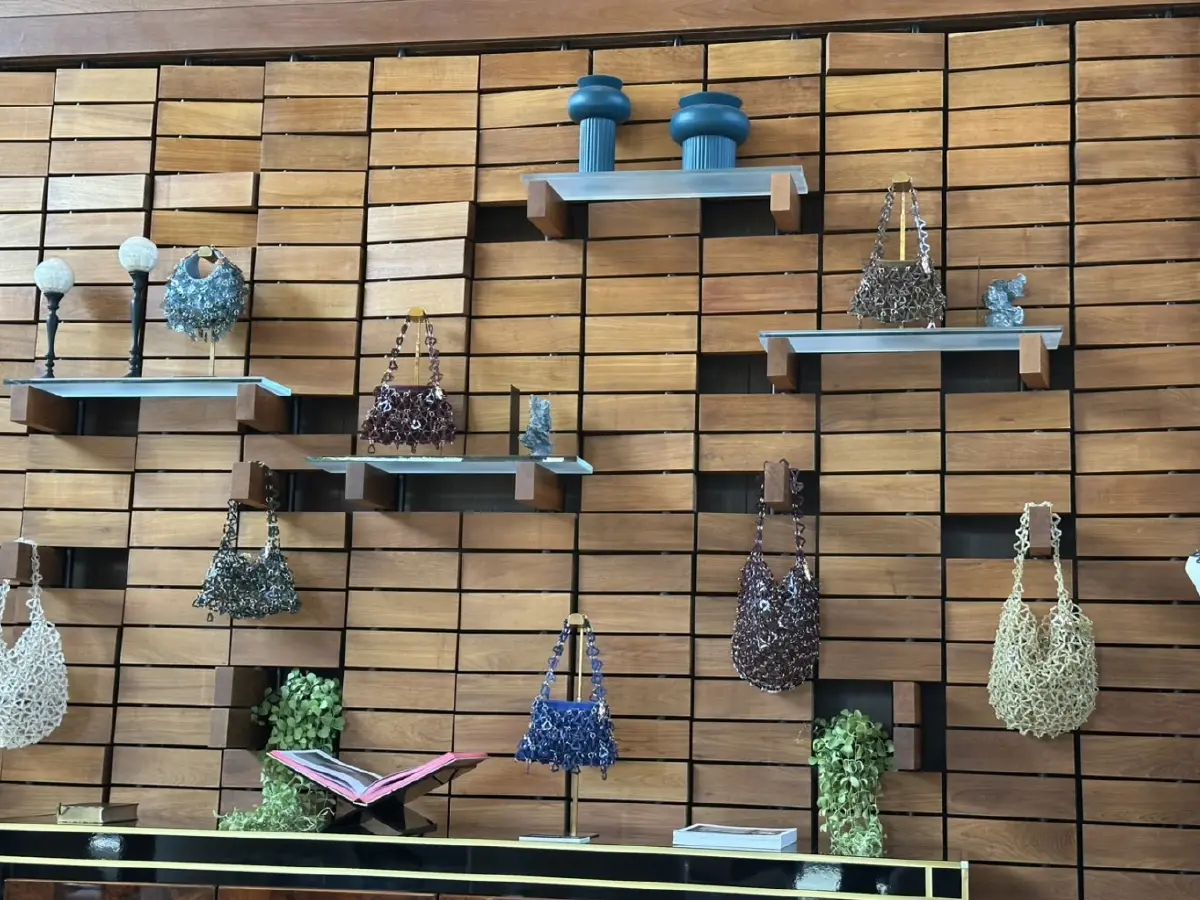 จาก 'ขยะแหอวน' สู่ 'ศิลปะ' แสนสิริ x ภิพัชรา สร้างความยั่งยืนข้ามอุตสาหกรรม