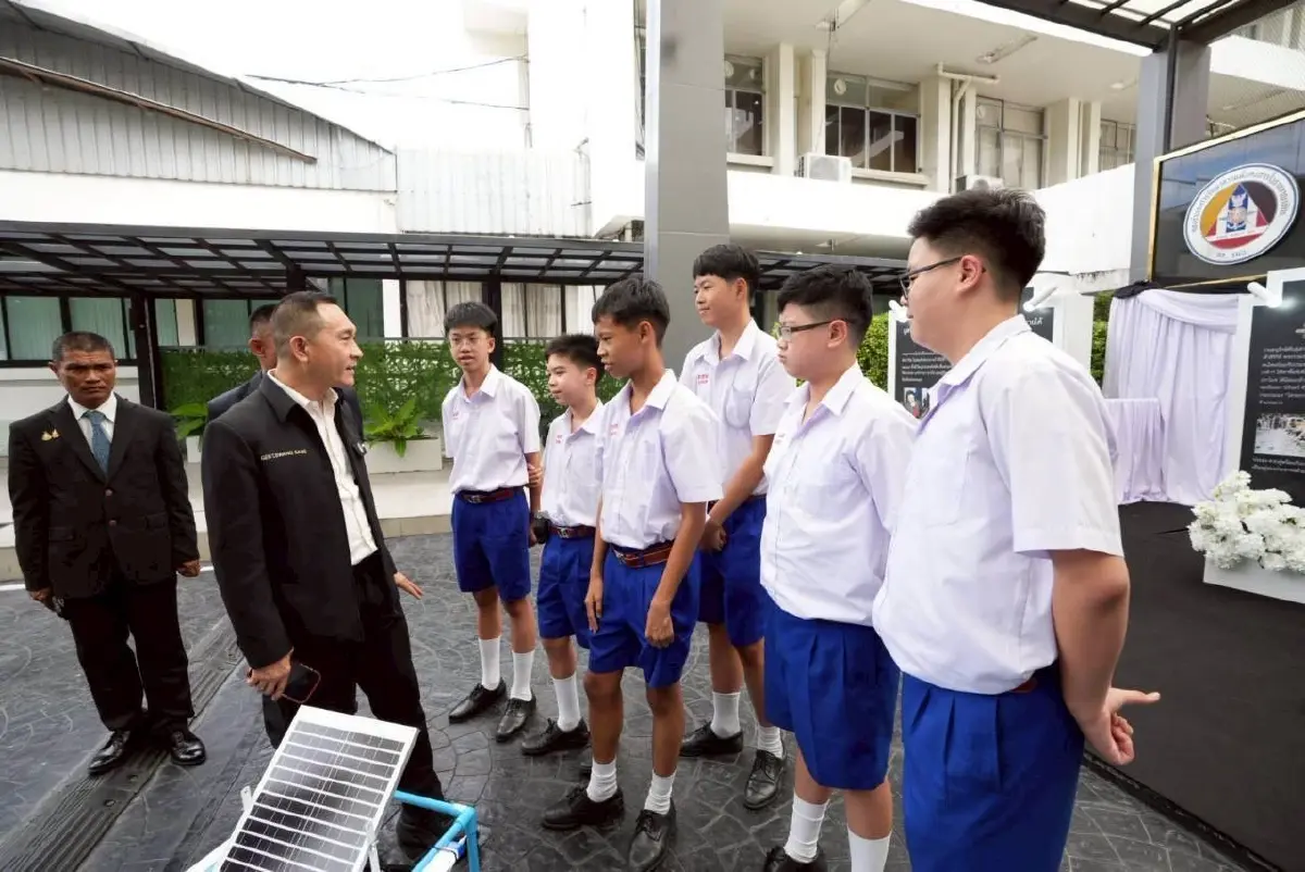 'คีย์ อินโนเวธ-อัสสัมชัญ' มอบนวัตกรรมช่วยผู้ประสบภัยน้ำท่วมแก่ กอ.รมน.