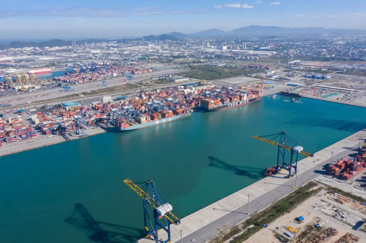 การท่าเรือฯ คว้ารางวัลรัฐวิสาหกิจดีเด่น 2568 ด้านการพัฒนาองค์กร