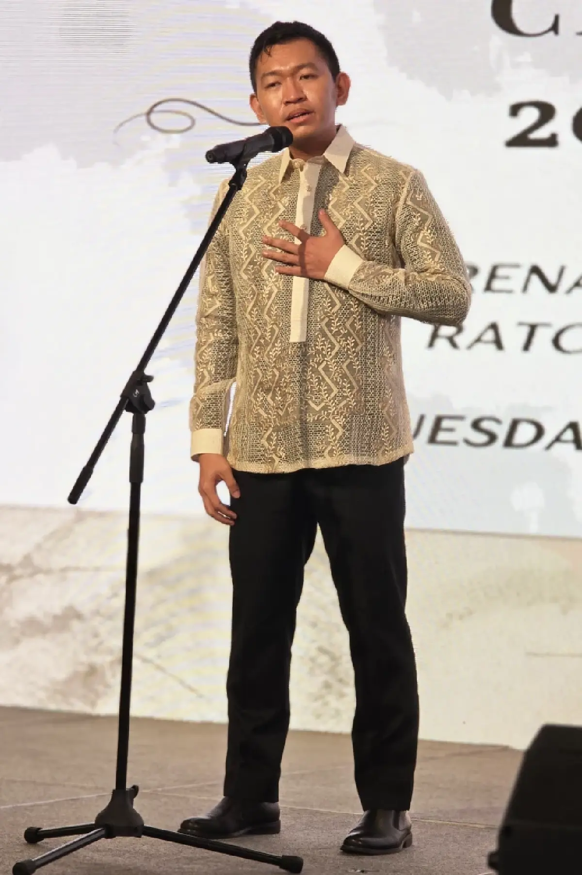 พระราชทานรางวัล ‘ซีไรต์’ ปี 67-68 นักเขียน 14 คนจาก 8 ประเทศ