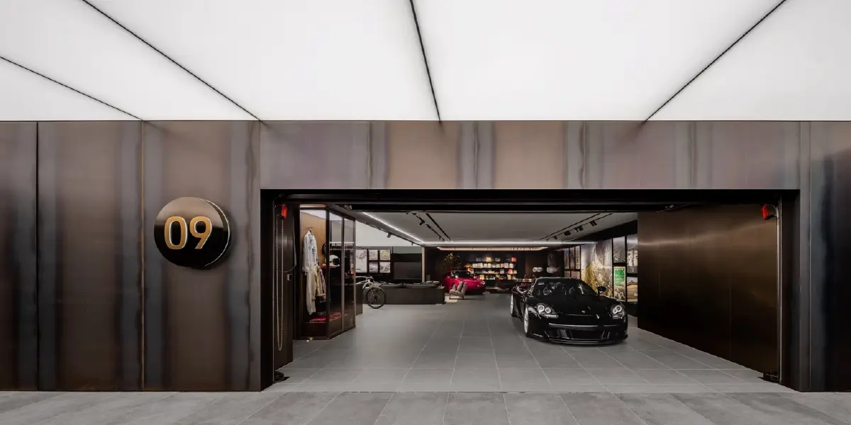 เมื่อดีเอ็นเอ Porsche ถูกอนันดา ตีความเป็นคอนโดกลางทองหล่อ