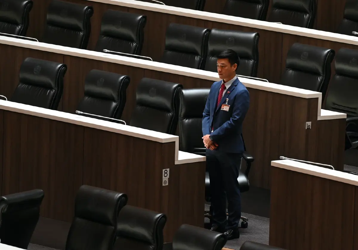 ฉายาสภา 68 'รังหนอนสีเทา' ยก ฝ่ายค้านโหวต 'อนุทิน' เหตุการณ์แห่งปี