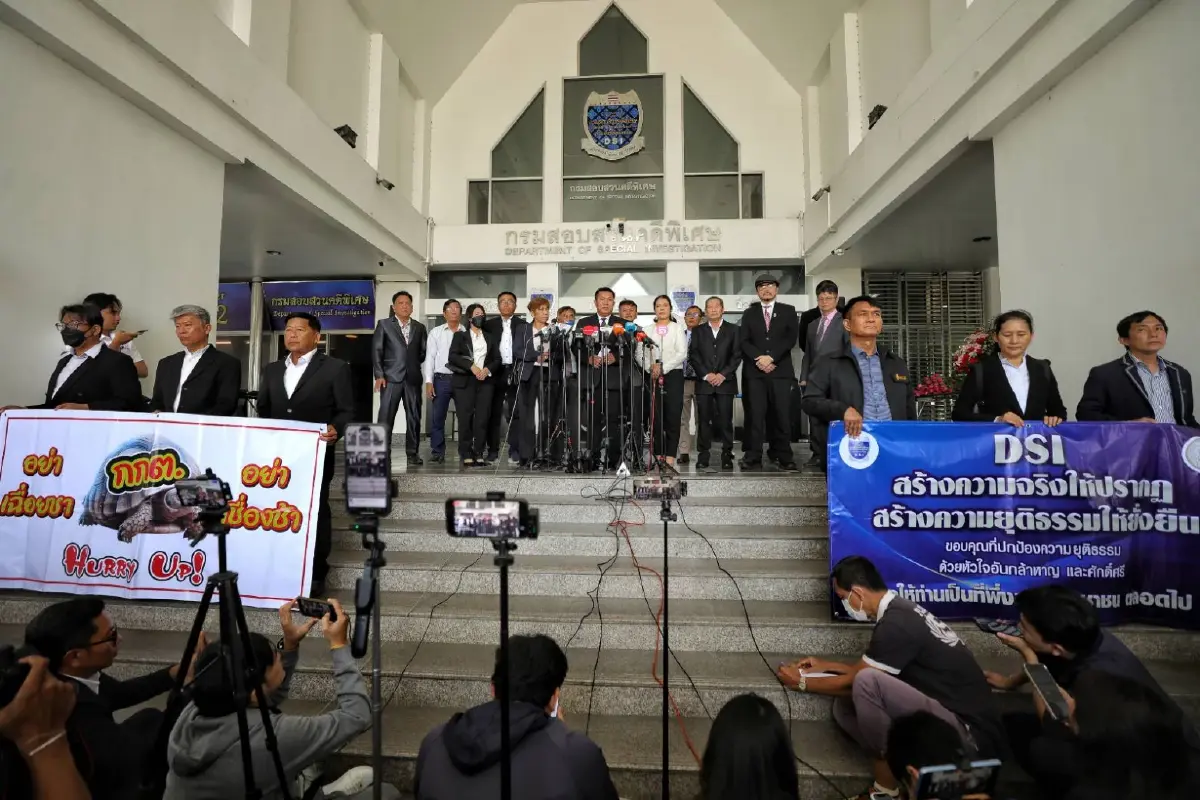 อำนาจเจริญ ศึก‘สองนางพญา’  ภท.-พท. ‘ศักดิ์ศรี-สางแค้น’