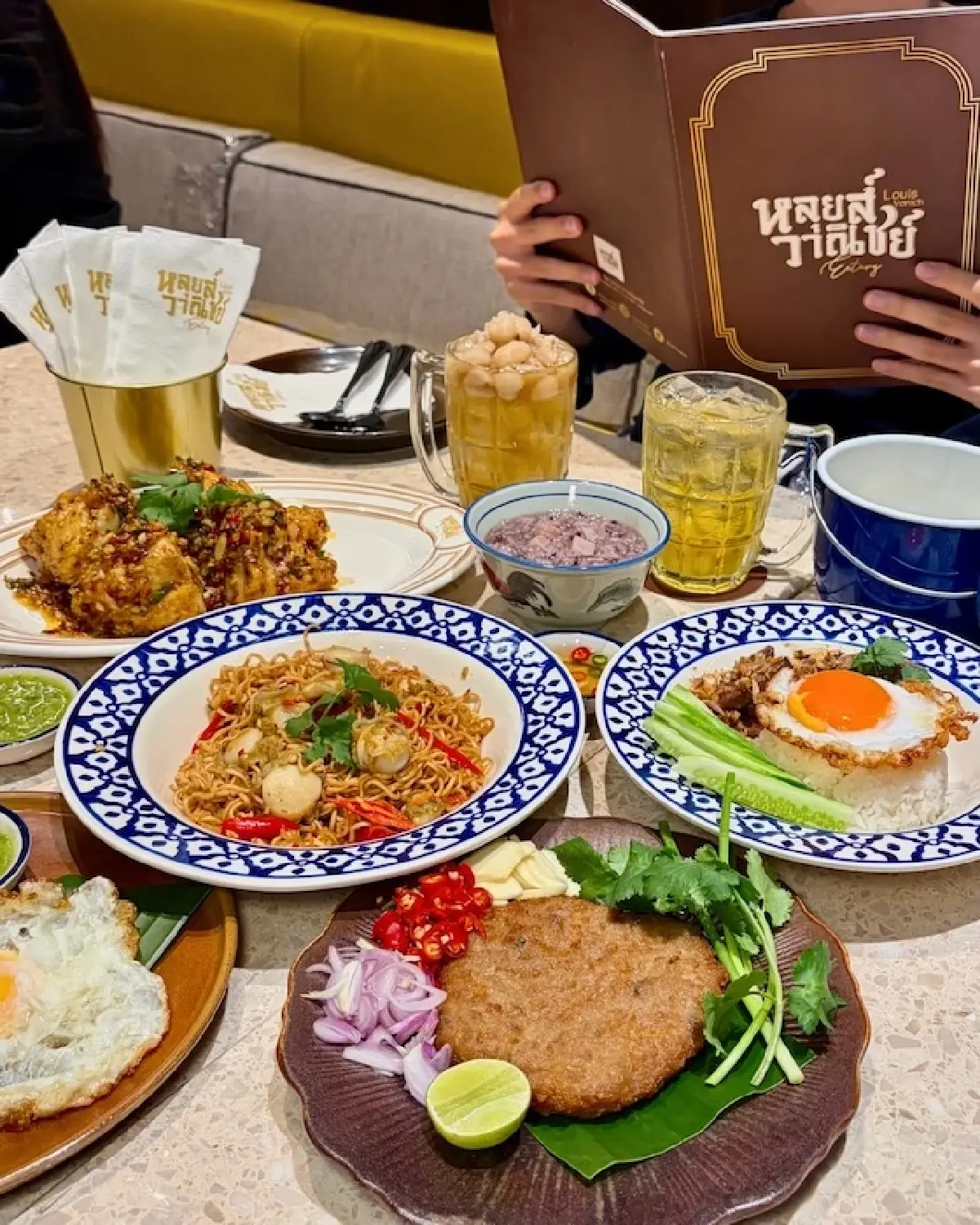 ‘หลุยส์วาณิชย์’ จากบรรทัดทอง สู่สยามพารากอน  ‘ภัณฑิรา’ สร้างอาณาจักรร้านอาหารเติบโต