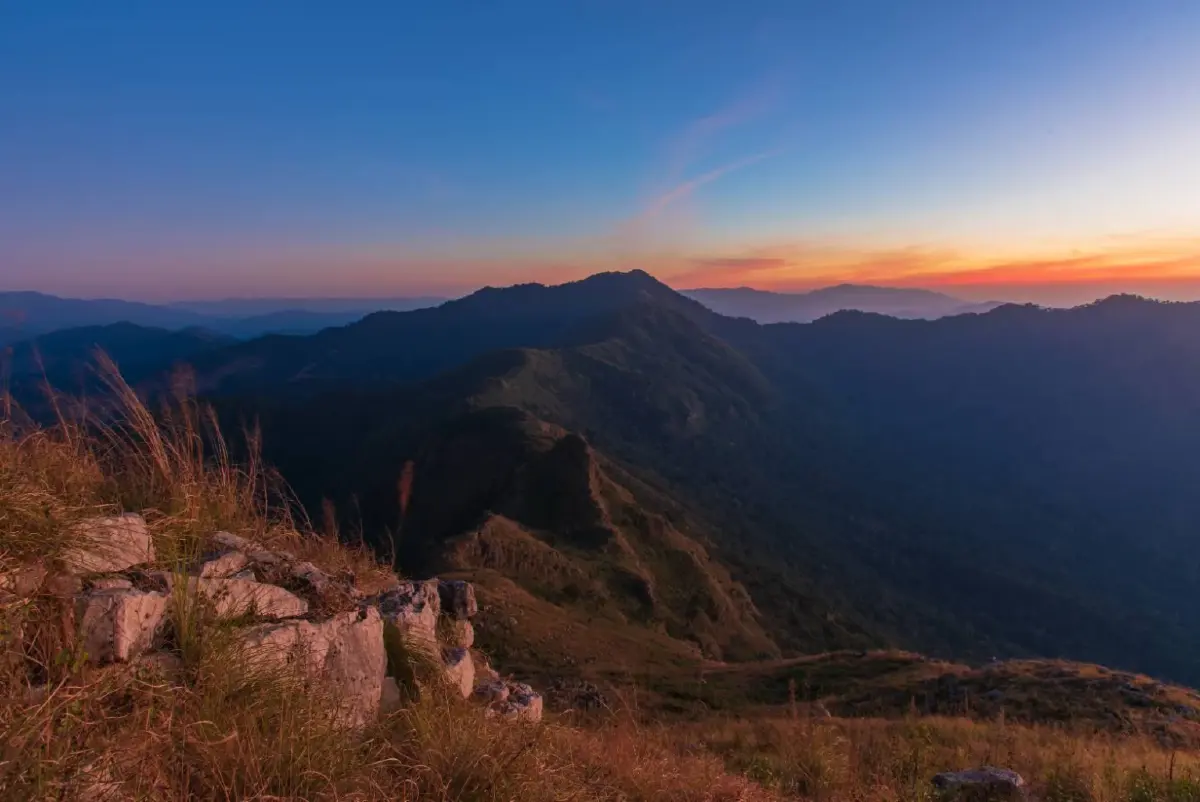 เปิดสถิติท่องเที่ยว 5 อันดับ ปีงบฯ 68 'เขาใหญ่' ซิวอันดับ 1 แห่เที่ยวทะลุ 2.14 ล้านคน