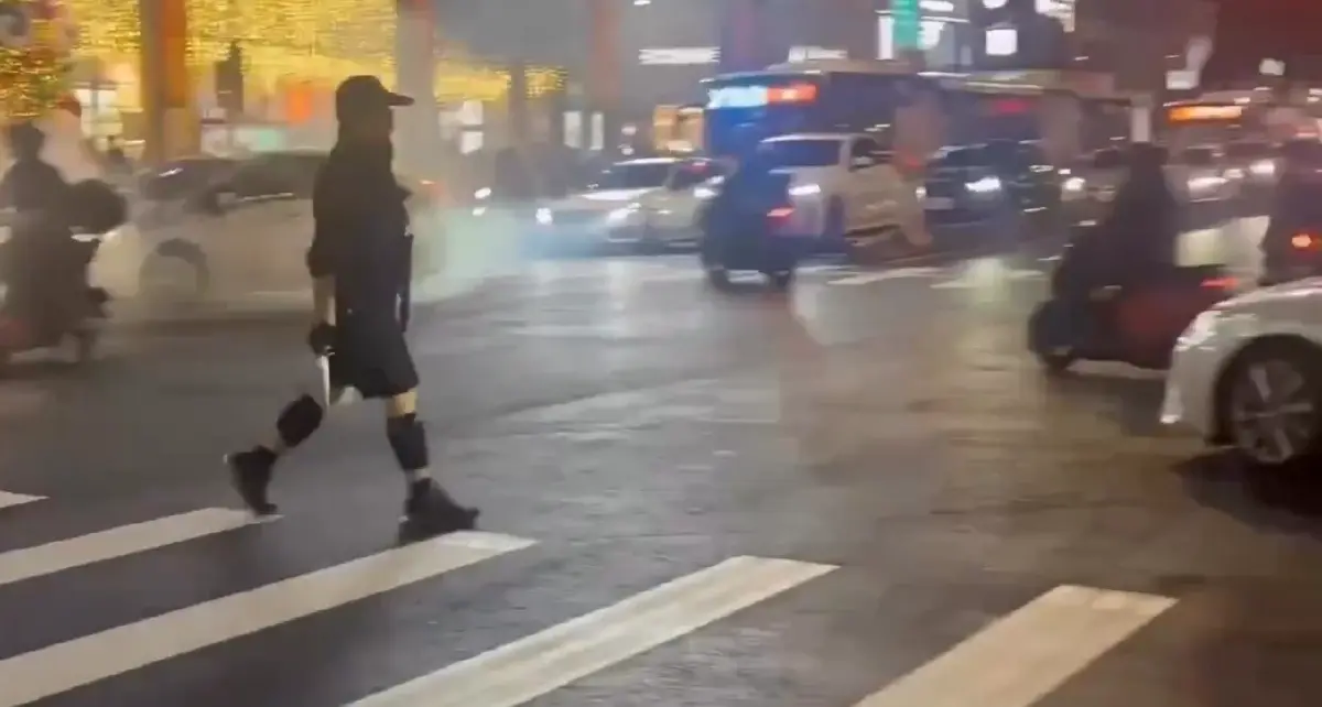 มือมีดไล่แทงคนไม่เลือกกลางกรุงไทเป ไต้หวัน เสียชีวิตแล้ว 3 ราย