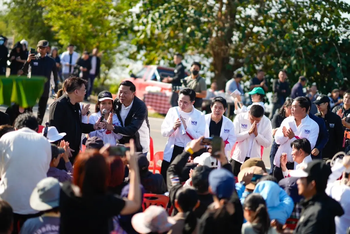 ‘เพื่อไทย’ ชูประกันกำไรสินค้าเกษตร เปิดตัว ‘ยศชนัน’ ที่อยุธยา